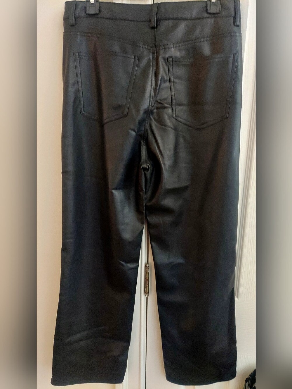 Lucky Brand Black Faux Leather Straight Pants Sz M - Picture 2 of 4
